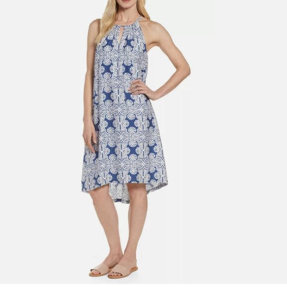 Vineyard Vines Mirrored Leaves Trapeze Halter dress in Moonlight Blue & White - Picture 2 of 11